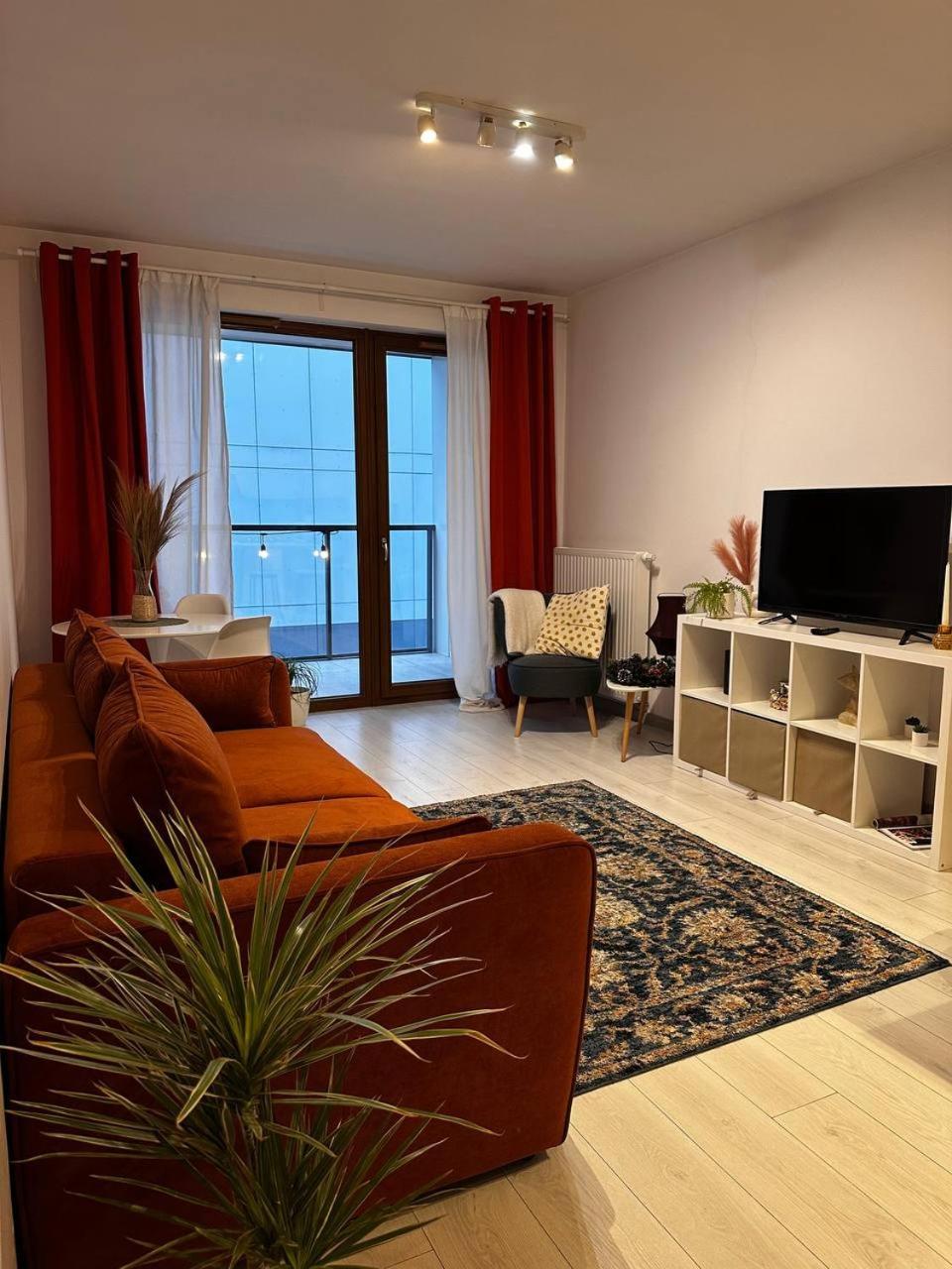 Apartament Centrum, Miejsce Parkingowe W Cenie ワルシャワ エクステリア 写真